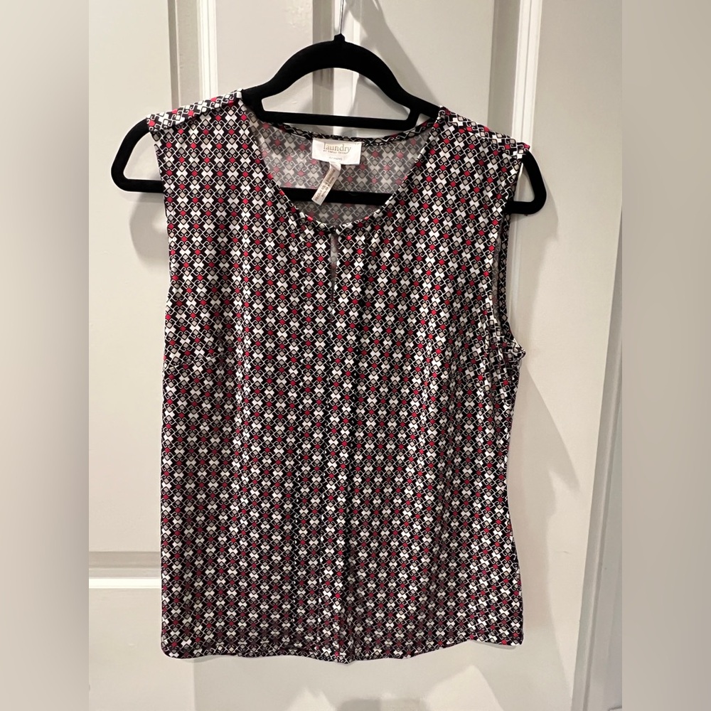 Laundry By Shelli Segal Black and White Patterned Sleeveless Blouse